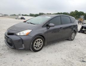 2015 TOYOTA PRIUS V 