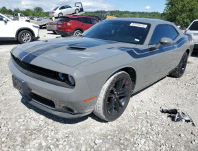2018 DODGE CHALLENGER SXT - 4 