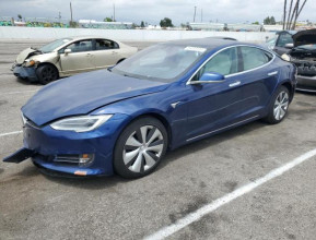 Tesla Model S 2020 - 4 