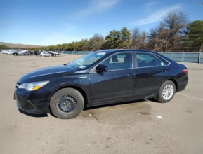 Toyota Camry 2016 Hybrid - 1 