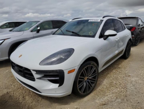 PORSCHE MACAN GTS 2021 