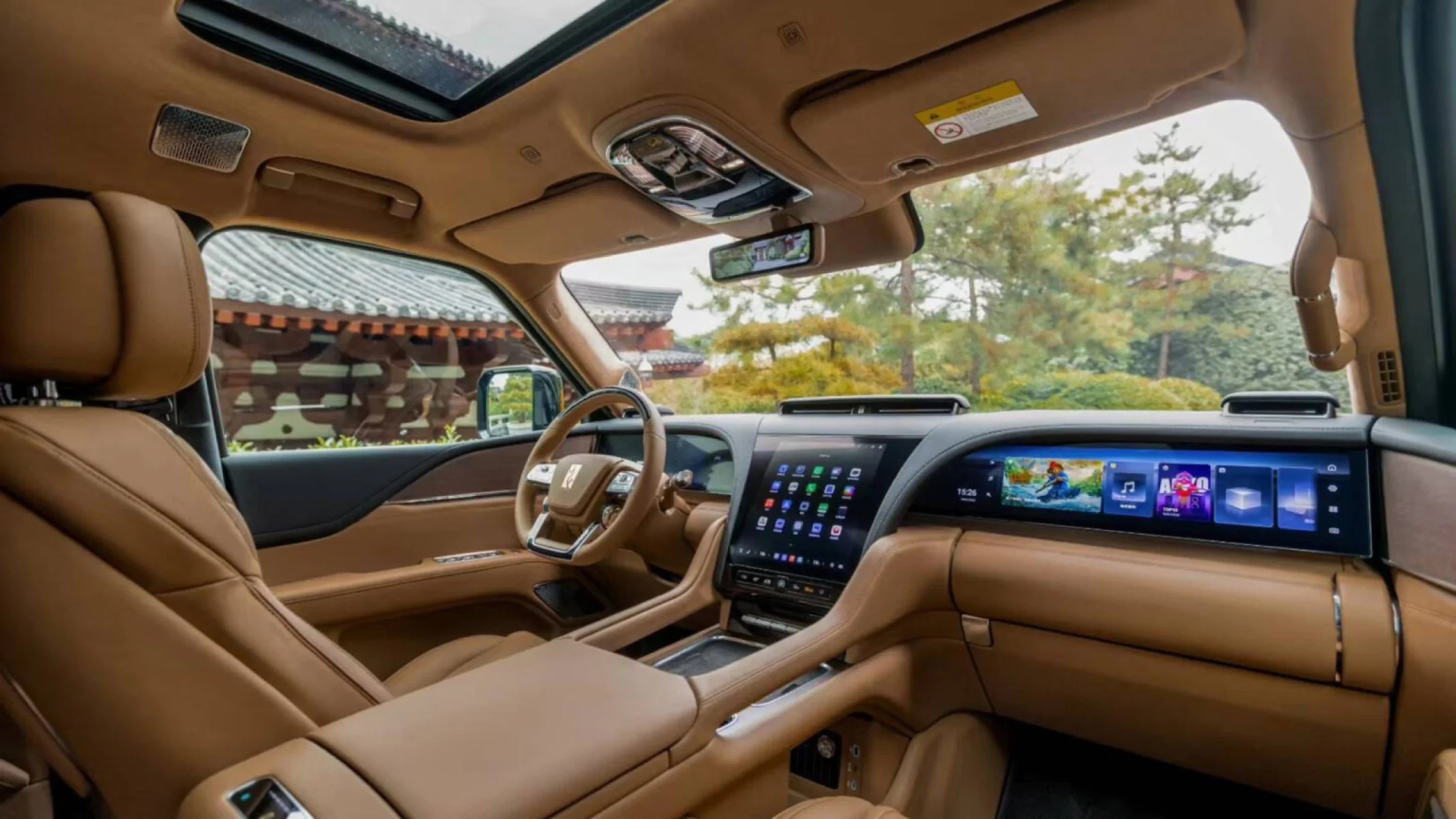 Електричний суперник Rolls-Royce Cullinan: у Китаї стартували продажі розкішного BYD Yangwang U8L (фото)