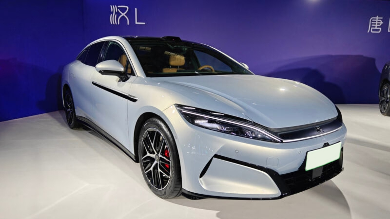 BYD Han L EV: Електричний седан із зарядкою за 5 хвилин і запасом ходу 700 км