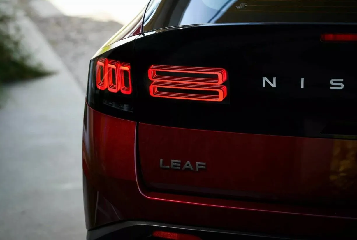 Nissan Leaf 2026 — новий електромобіль із запасом ходу до 600 км