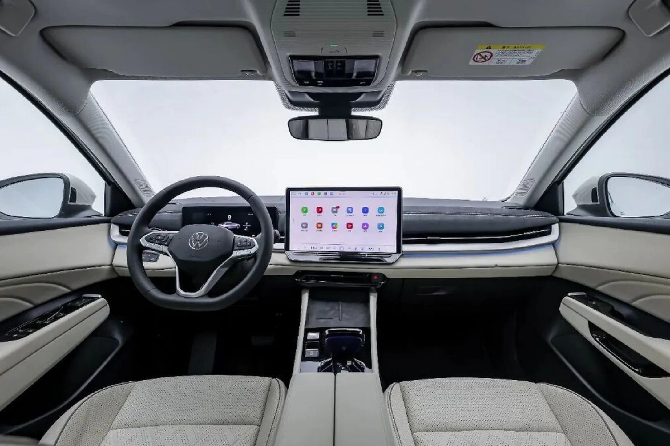 Новий Volkswagen Sagitar L: доступний сімейний седан — альтернатива VW Jetta (фото)