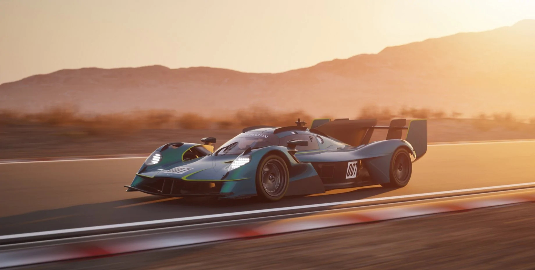 Aston Martin Valkyrie LM — трекова версія суперкара на 700 к.с. із антикрилом розміром з літакове крило (фото)