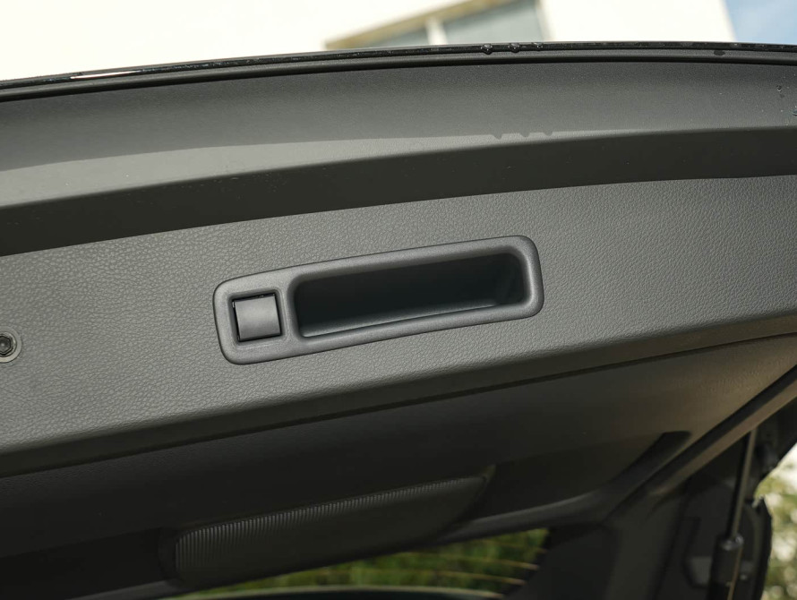 Toyota Granvia Basic 2026 Toyota Granvia Basic 2026