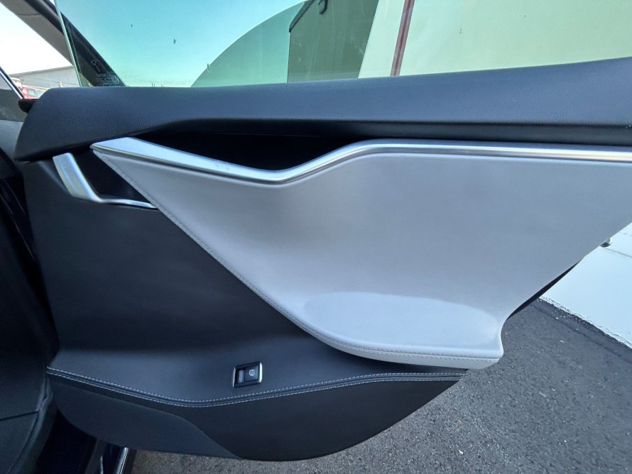 Tesla Model S 2014 Tesla Model S 2014