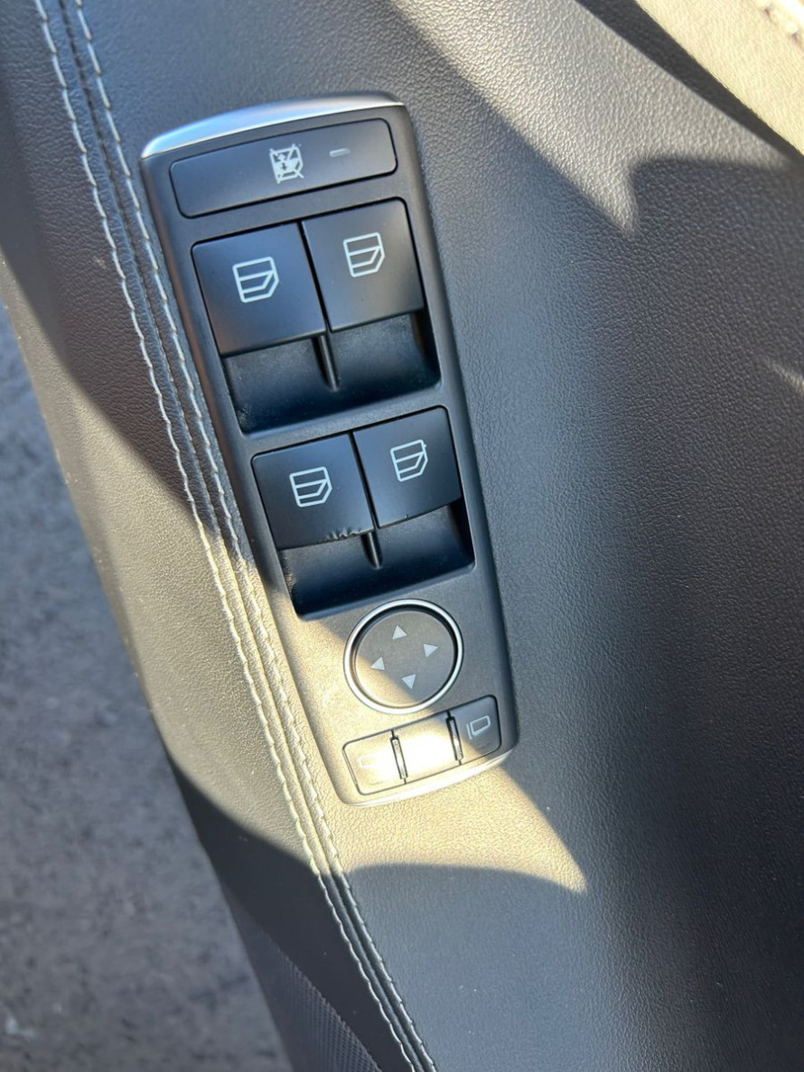 Tesla Model S 2014 Tesla Model S 2014