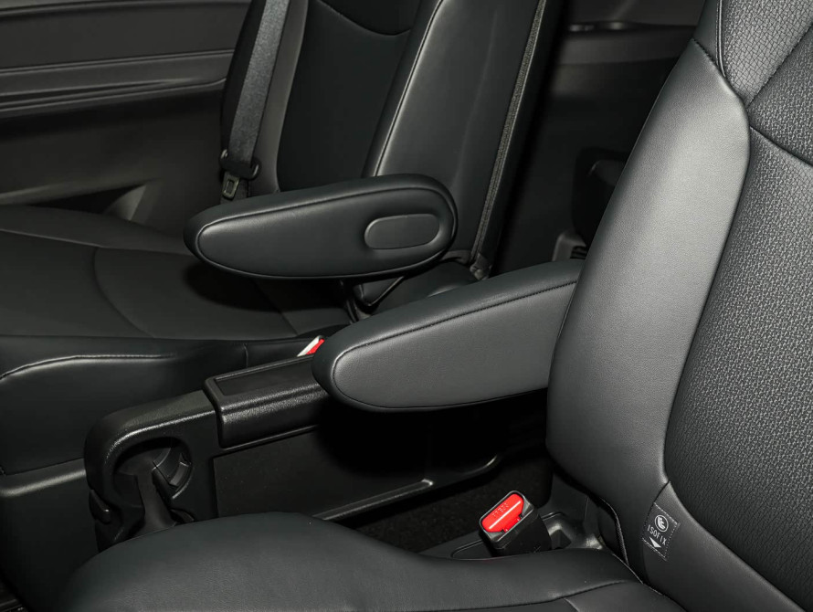 Toyota Granvia Basic 2026 Toyota Granvia Basic 2026