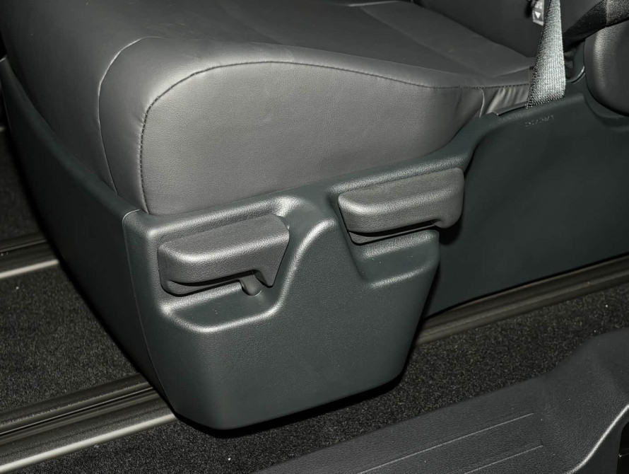 Toyota Granvia Basic 2026 Toyota Granvia Basic 2026