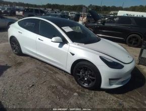 Tesla Model 3 Long Range - 8 