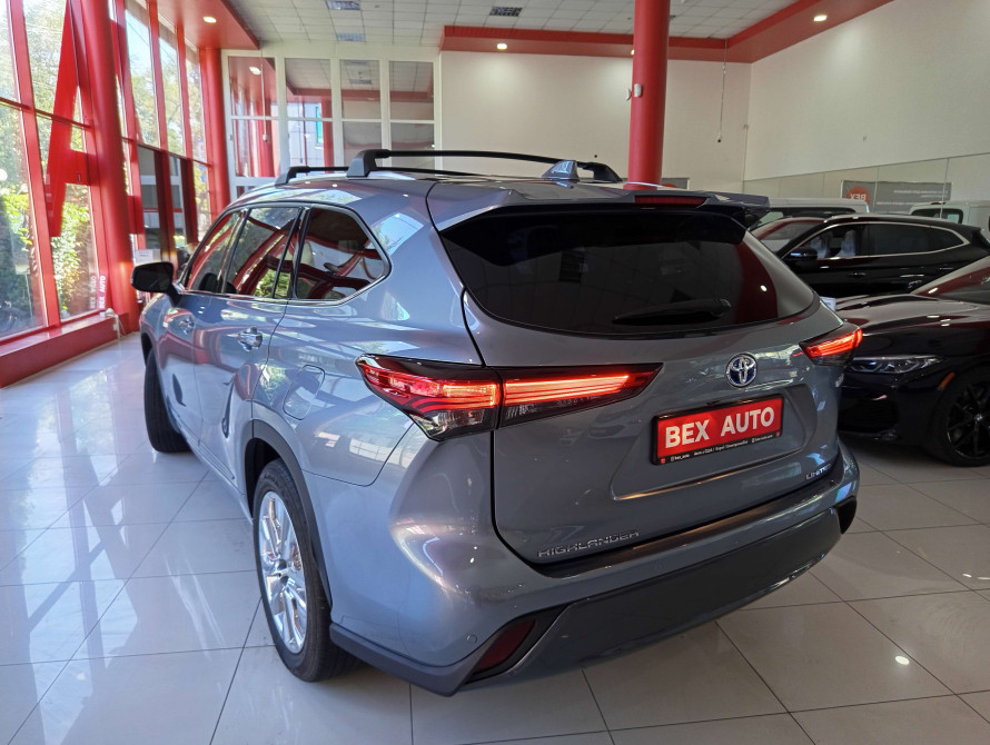 Toyota Highlander 2020 Hybrid Limited Toyota Highlander 2020 Hybrid Limited