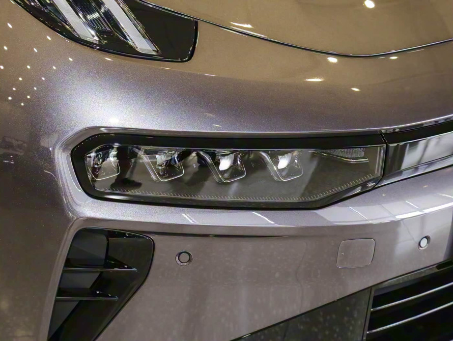 Zeekr 001 2026 Ultra 103 kWh AWD Zeekr 001 2026 Ultra 103 kWh AWD